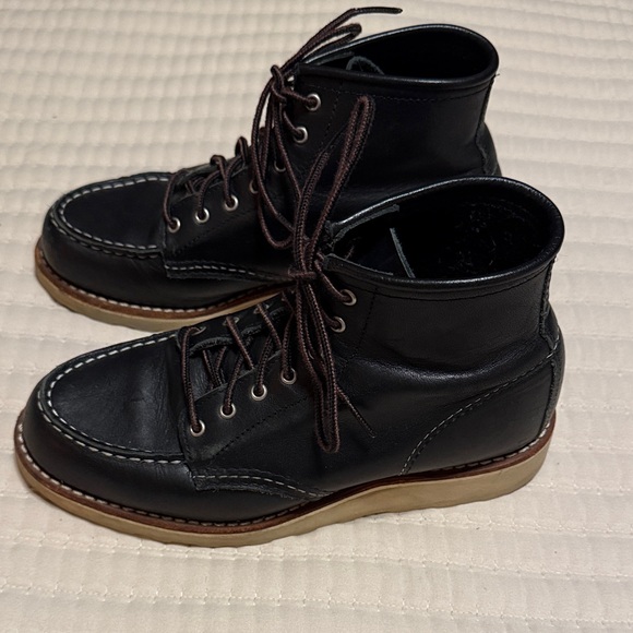 Red Wing Shoes 6-inch Classic Moc Black Lace Up Leather Boots - Picture 3 of 11